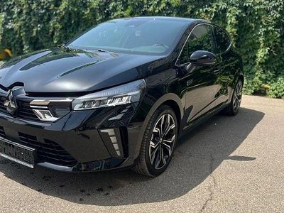 Second-hand Mitsubishi L Intense 94 CP (69 kW) 2024 Culoarenegru