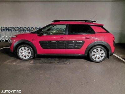 Second-hand Citroën C4 Feel 99 CP (72 kW) 2016 Culoarerosu SUV