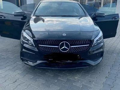 Second-hand Mercedes CLA200 136 CP (100 kW) 2017 Negru Berlinǎ