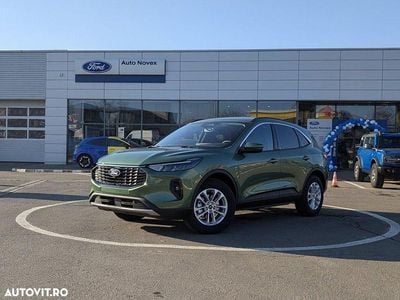 Culoareverde Nouă 2025 Ford Kuga SUV | 27.999 EUR (Preț bun)