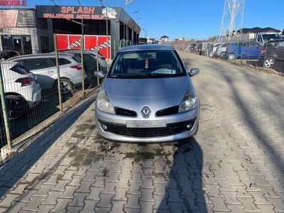 Renault Clio II