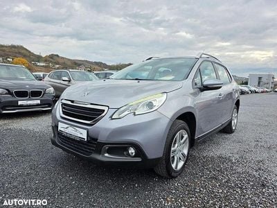 Second-hand Peugeot 2008 Active 114 CP (83 kW) 2016 Culoareargint SUV