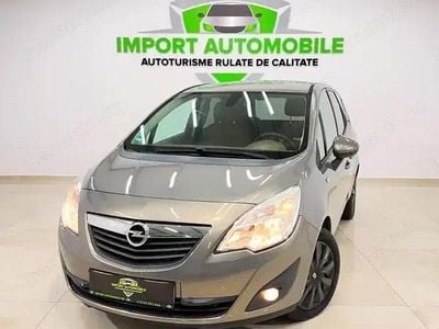 Culoaremaro Utilizat 2010 Opel Meriva Design Edition Monovolum | 3.999 EUR (Preț bun)