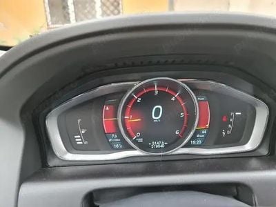 Second-hand Volvo XC60 181 CP (133 kW) 2014 Alb SUV