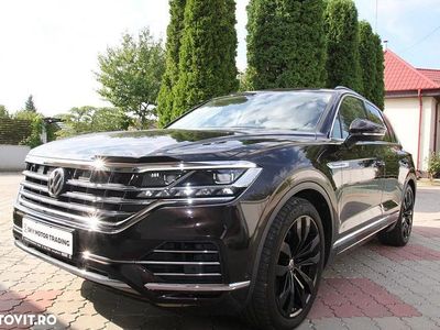Culoarealte culori Utilizat 2021 VW Touareg Style SUV | 48.980 EUR (Puțin scump)