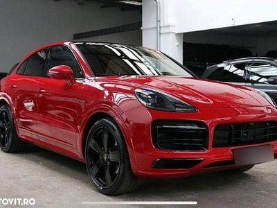 Second-hand Porsche Cayenne Coupe 470 CP (345 kW) 2022 Culoarerosu Coupe