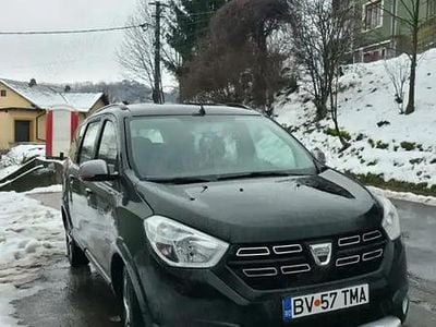 Second-hand 2021 Dacia Lodgy Stepway Monovolum | 8.500 EUR (Preț bun)
