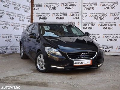 second-hand Volvo V40 CC D4 Kinetic