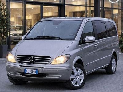 Second-hand Mercedes Viano 136 CP (100 kW) 2012 Culoaregri Monovolum