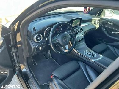 Mercedes GLC250
