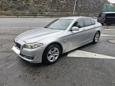 Second-hand BMW 520 184 CP (135 kW) 2012 Gri Berlinǎ