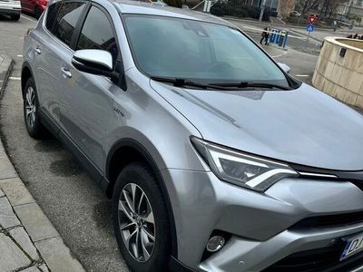 second-hand Toyota RAV4 Hybrid 