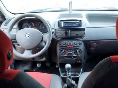 Utilizat 2006 Fiat Punto Hatchback | 1.000 EUR