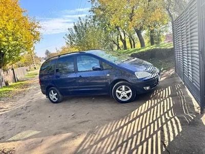 Second-hand Ford Galaxy 131 CP (96 kW) 2005 Monovolum