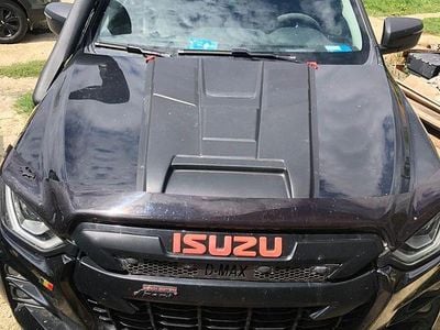 Culoarenegru Second-hand 2021 Isuzu D-Max SUV | 36.000 EUR