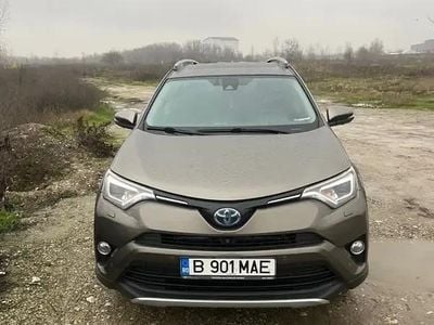 Utilizat 2017 Toyota RAV4 Hybrid Luxury SUV | 19.600 EUR (Preț bun)