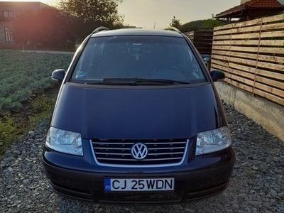 Utilizat 2009 VW Sharan Monovolum | 4.390 EUR