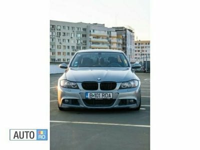 Gri Utilizat 2005 BMW 325 Sport Line Berlinǎ | 4.800 EUR