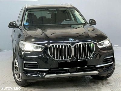 Culoarenegru Second-hand 2022 BMW X5 SUV | 39.999 EUR