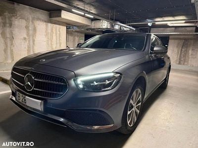 Culoaregri Utilizat 2023 Mercedes E220 Avantgarde Berlinǎ | 38.500 EUR (Puțin scump)