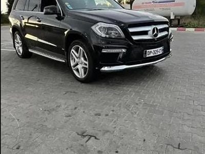 Second-hand Mercedes GL350 AMG 258 CP (189 kW) 2015 Negru SUV