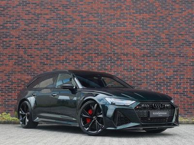 Utilizat 2022 Audi RS6 Exclusive Break | 126.976 EUR