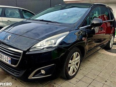 Culoarenegru Utilizat 2016 Peugeot 5008 Monovolum | 8.900 EUR (Super Preț)