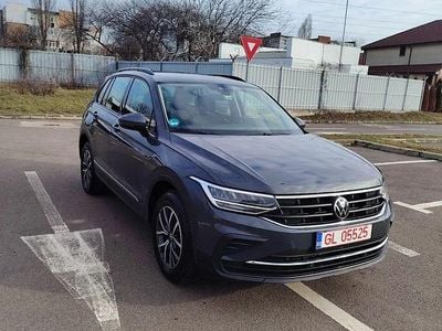 Second-hand VW Tiguan Life 245 CP (180 kW) 2022 Culoaregri SUV