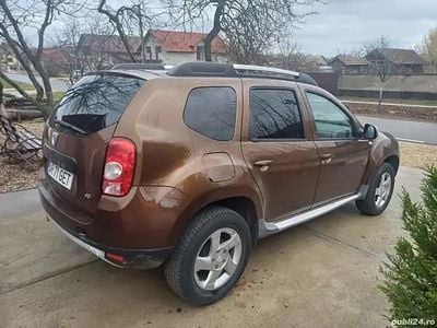 Utilizat 2011 Dacia Duster Berlinǎ | 5.200 EUR (Puțin scump)