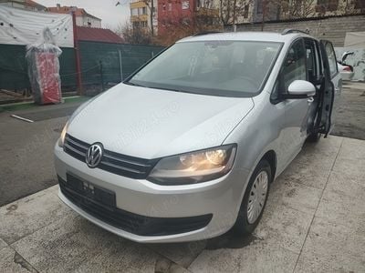 VW Sharan