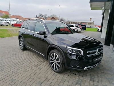 Mercedes GLB200