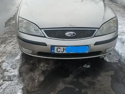 Gri Second-hand 2005 Ford Mondeo Hatchback | 1.200 EUR (Preț OK)