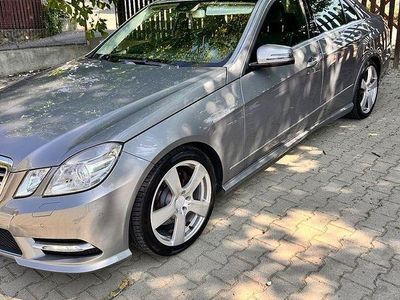 Mercedes E220