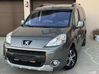 Second-hand 2011 Peugeot Partner Tepee Monovolum | 4.500 EUR