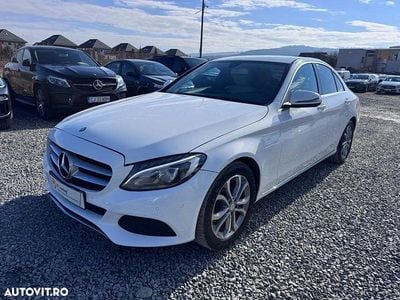 Second-hand Mercedes C200 184 CP (135 kW) 2017 Culoarealb Berlinǎ