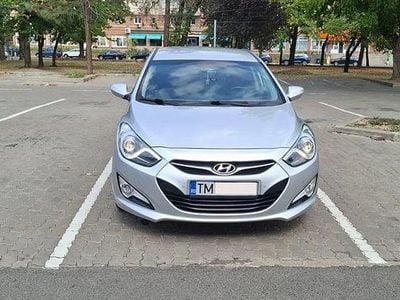 Second-hand Hyundai i40 Premium 136 CP (100 kW) 2012 Gri Berlinǎ