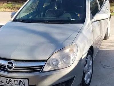Second-hand Opel Astra 125 CP (91 kW) 2008 Hatchback