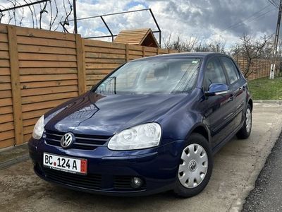 VW Golf V