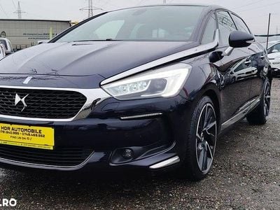 Culoarealbastru Utilizat 2017 Citroën DS5 Business Class Hatchback | 10.999 EUR (Puțin scump)