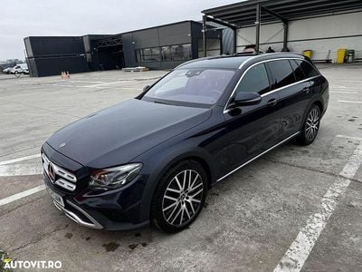Second-hand Mercedes E400 Avantgarde 340 CP (250 kW) 2020 Culoarealbastru Break
