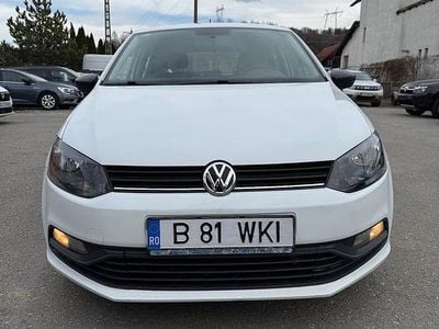 Second-hand VW Polo Comfortline 75 CP (55 kW) 2017 Culoarealb
