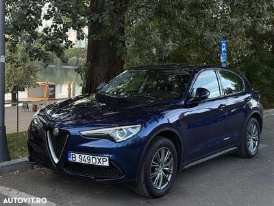 Second-hand Alfa Romeo Stelvio Super 190 CP (139 kW) 2019 Culoarealbastru SUV