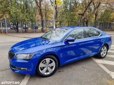 second-hand Skoda Superb 2.0 TDI DSG Ambition