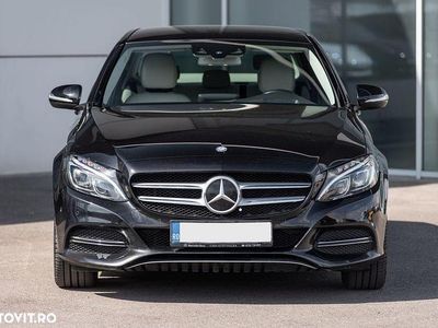 Culoarenegru Second-hand 2014 Mercedes C220 Berlinǎ | 13.990 EUR (Scump)