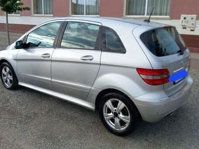 Mercedes 200
