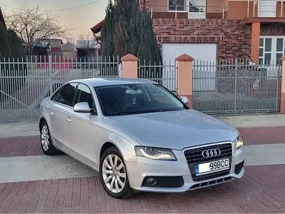 Second-hand Audi A4 S-Line 143 CP (105 kW) 2009 Berlinǎ