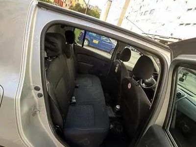 Utilizat 2014 Dacia Sandero Hatchback | 4.000 EUR (Preț OK)