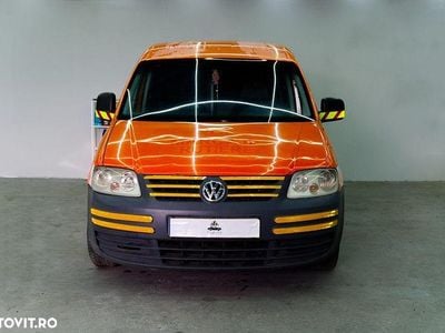 Second-hand VW Caddy 105 CP (77 kW) 2008 Culoareportocaliu Monovolum