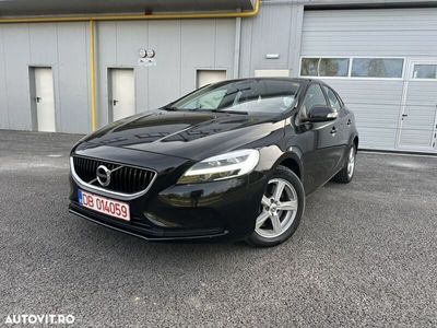 second-hand Volvo V40 D2 Geartronic Momentum