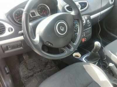 Second-hand Renault Clio GrandTour 75 CP (55 kW) 2011 Break